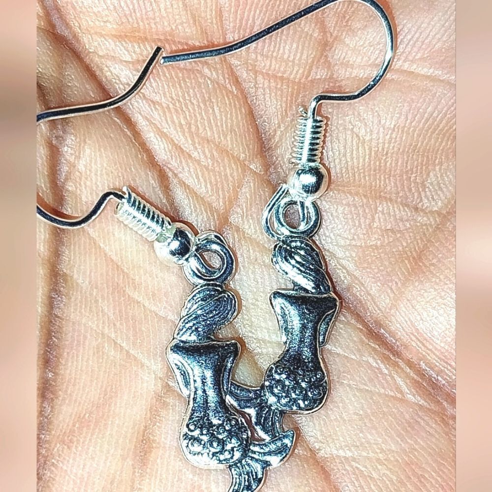 Retro Mini Super cute  Mermaid Earrings For Adults And Kids - Picture 5 of 6